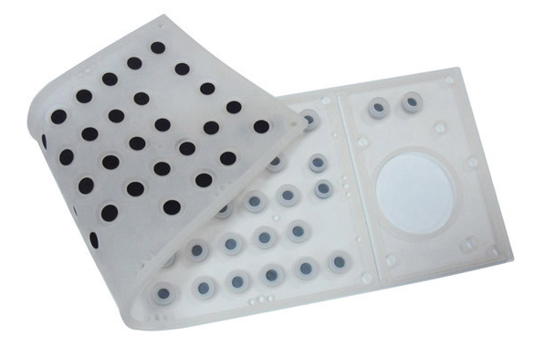 <a href='http://www.liuxbao688.com.cn/Products/fangshuiyaokongqianj.html' class='keys' title='點(diǎn)擊查看關(guān)于硅膠按鍵的相關(guān)信息' target='_blank'>硅膠按鍵</a>